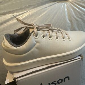 Casual Cream Sneakers